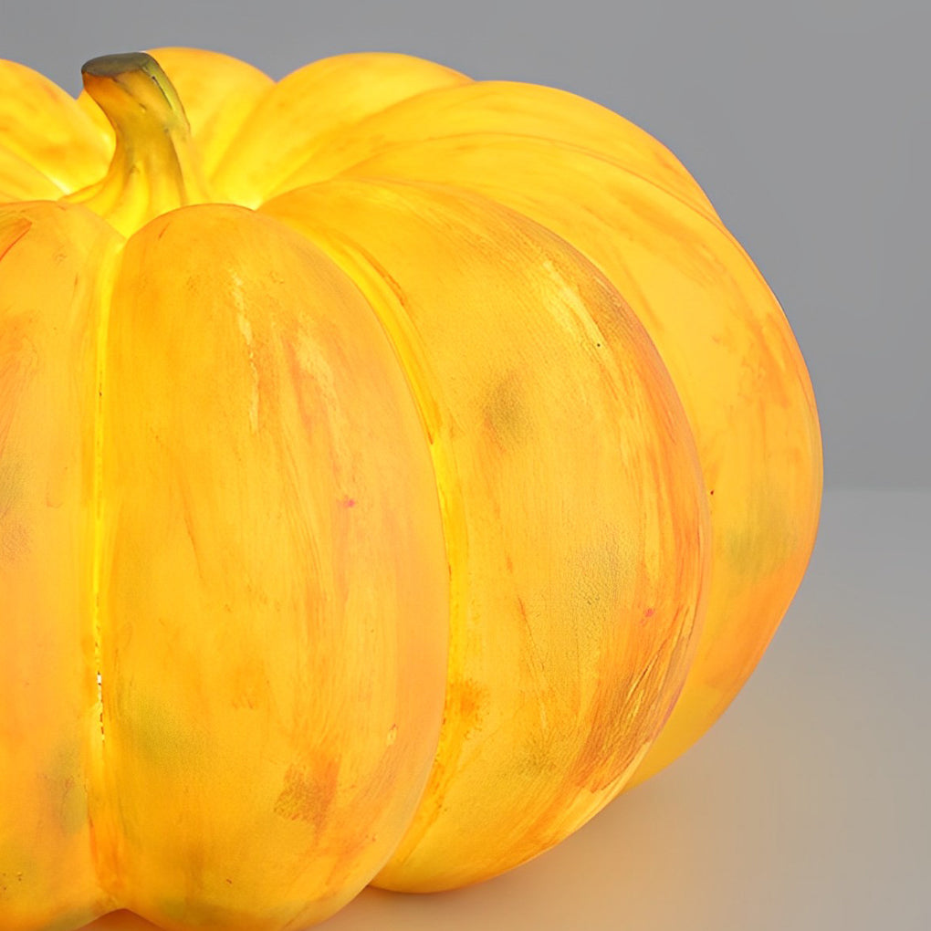 Portable Resin Pumpkin LED Garden Light – USB-Rechargeable Waterproof Outdoor Decorative Lamp
