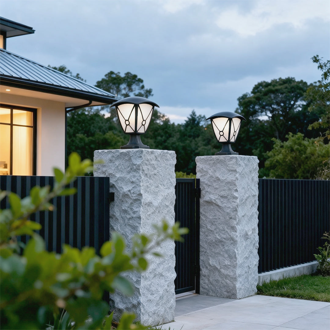Aluminum Pillar Light European Style LED Garden Decorative Pole Lamp