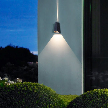 Black up down Outdoor Wall Lights Modern LED Creative Lamp