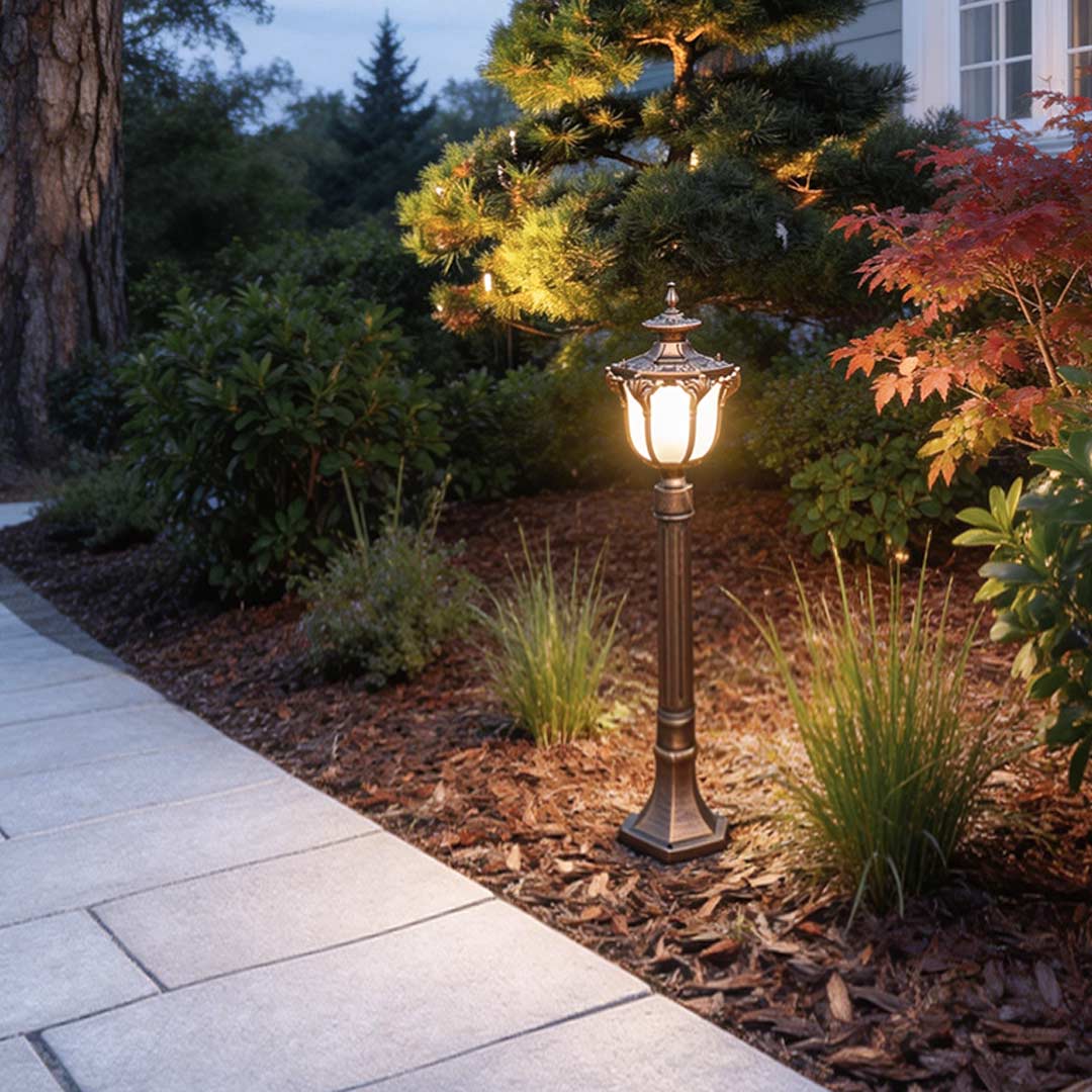 LED Lawn Lights European-Style LED Outdoor Pathway Lamp