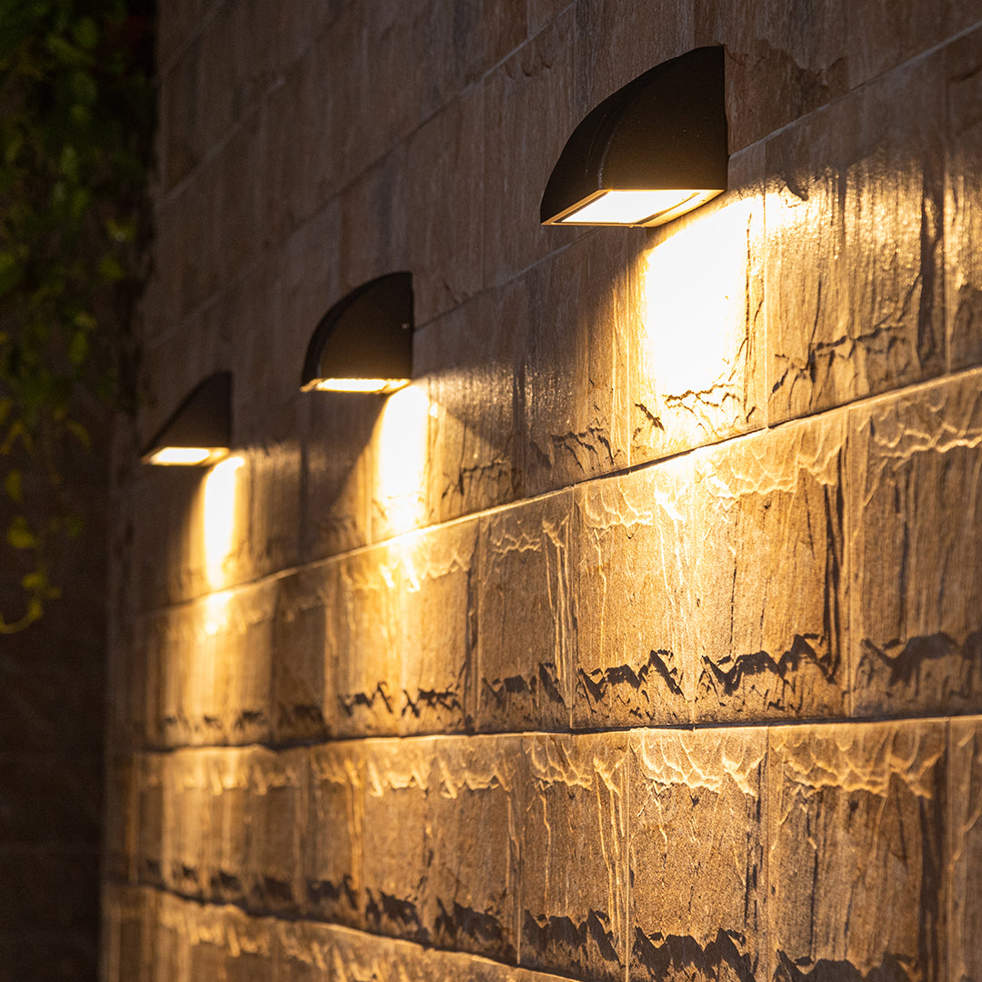 Modern Outdoor Wall Light Waterproof LED Light