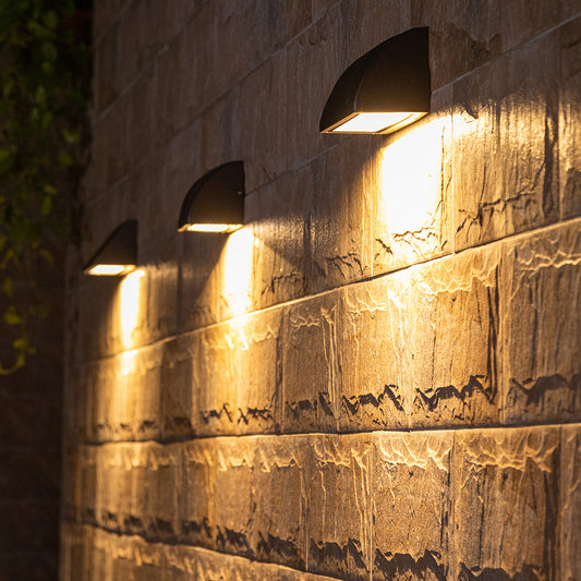 Modern Outdoor Wall Light Waterproof LED Light