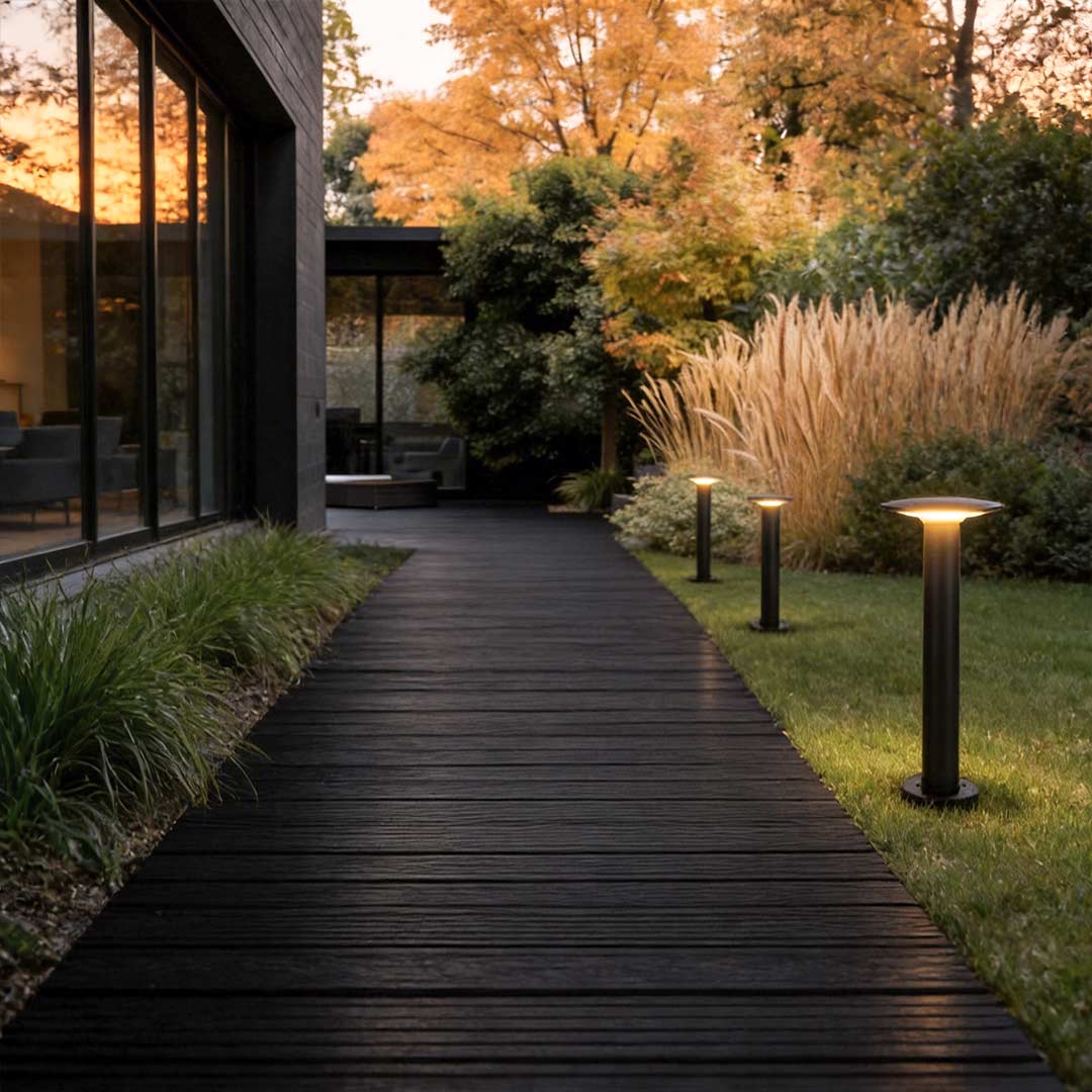 Outdoor Bollards Lighting Innovative Ufo-Shaped Solar Light
