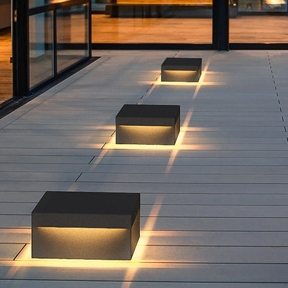 [Open-Box]Square Waterproof LED Solar Modern Outdoor Fence Post Lights Pillar Light