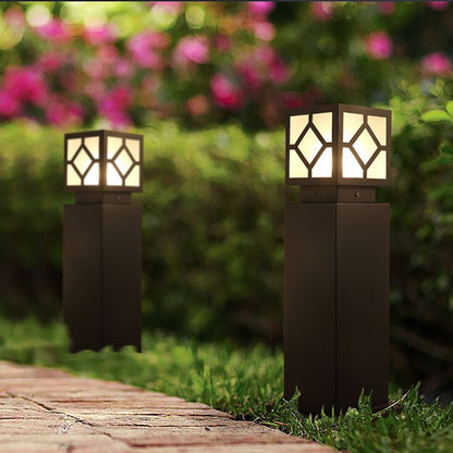 Elegant Solar-Powered Square Bollard Light Retro European Garden Lighting