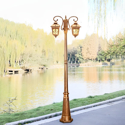 Retro Outdoor Lamp Post European Waterproof Street Light