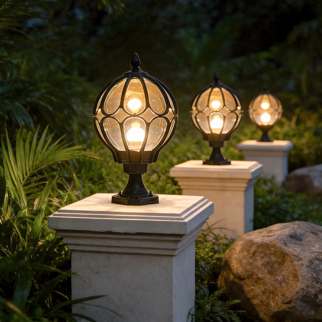 Outdoor Globe Pillar Lights Retro Glass Globe – Waterproof Black & Bronze Fence Post Cap Light
