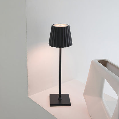 Chic Modern Metal Table Lamp with Rechargeable Battery, Touch-Activated and Cordless Buffet Lamps