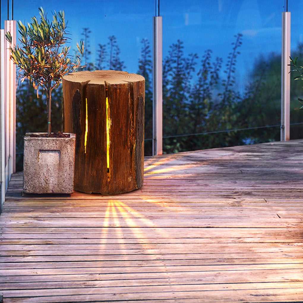 Tree Stump Lamp Resin Outdoor Vintage LED Decorative Garden Light