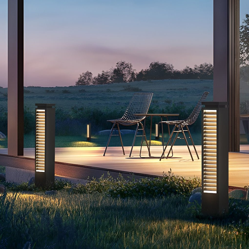 Black Bollard Light Streamlined Stainless Steel LED Louvered Light